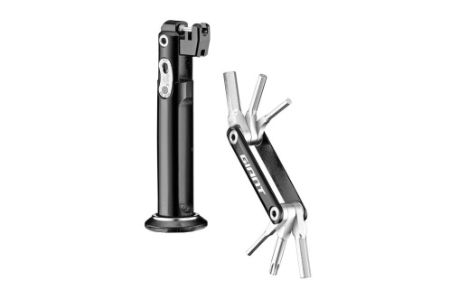 Giant Clutch Crank Core Storage