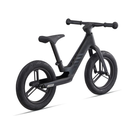 detail Giant PRE rCarbon Push Bike