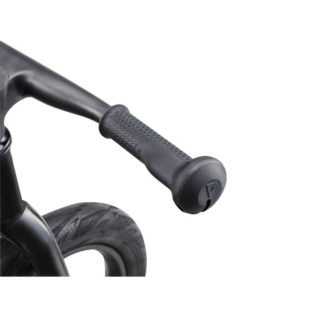 detail Giant PRE rCarbon Push Bike