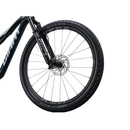 detail Giant Anthem Advanced SL 2