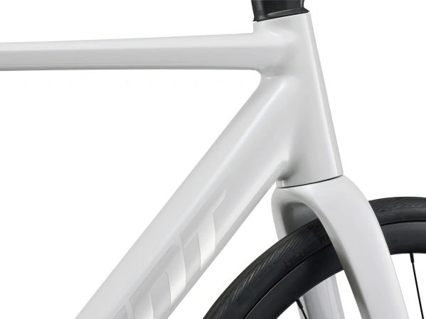 detail Giant Contend SL 1