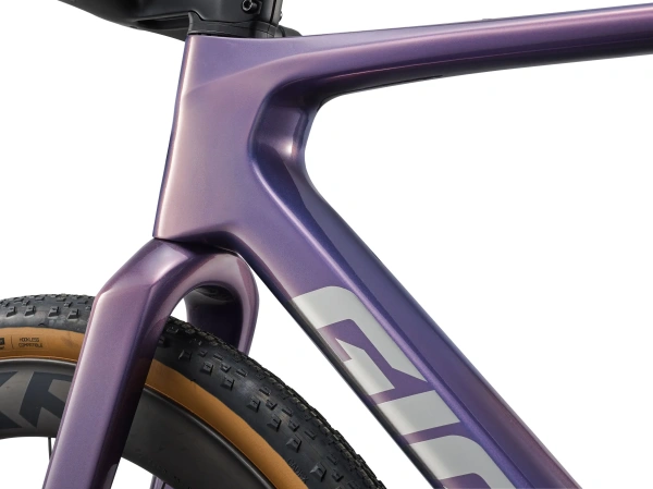 detail Giant Revolt Advanced SL 1