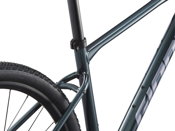 detail Giant Roam 2