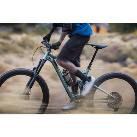 detail GIANT CONTACT SWITCH AT SEATPOST