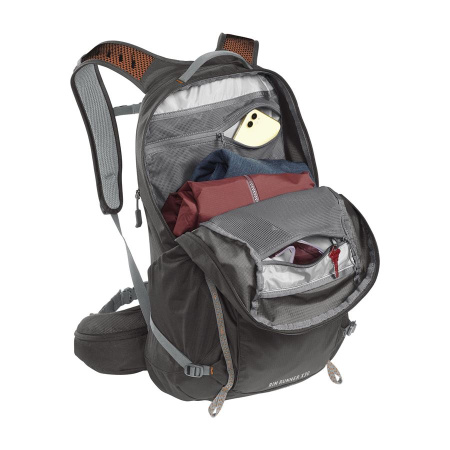detail CAMELBAK Rim Runner X30 Terra