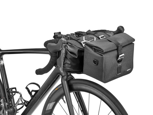 detail Giant H2PRO Accessory Bag