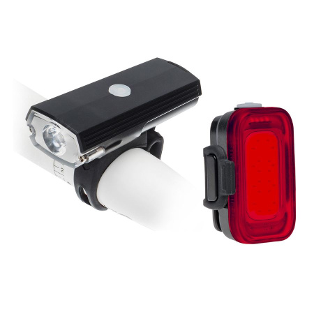 detail BLACKBURN Dayblazer 550 + Grid Rear (Set) USB-C