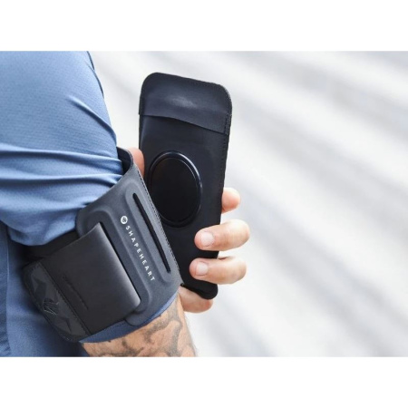 detail Shapeheart Sports Armband