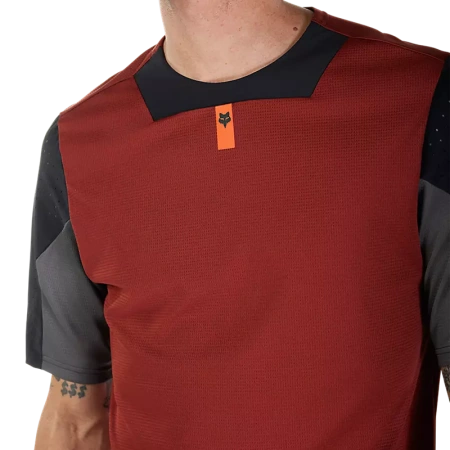 detail Fox Defend Jersey