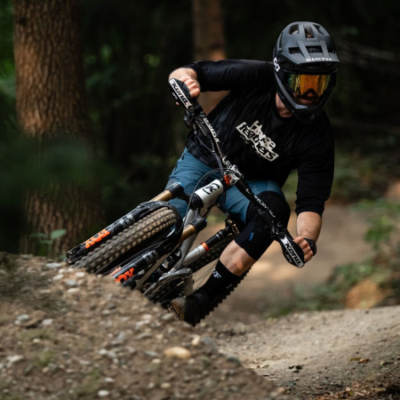 detail Horsefeathers Stoker Bike Shorts