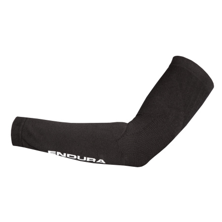 detail Endura Engineered Arm Warmer