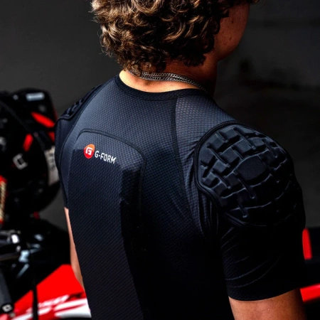 detail G-FORM MX 360 Impact Shirt